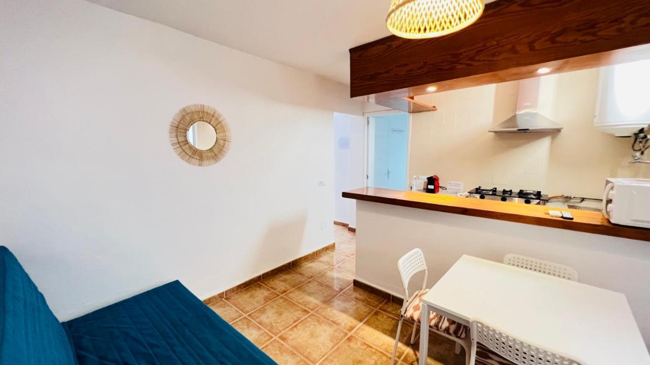 Apartamentos Mayans San Ferrán de ses Roques Exterior foto