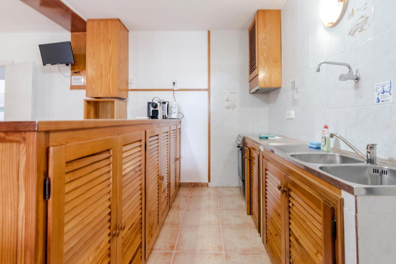 Apartamentos Mayans San Ferrán de ses Roques Exterior foto